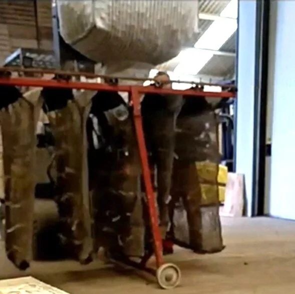 Jeu de roulettes enfichables